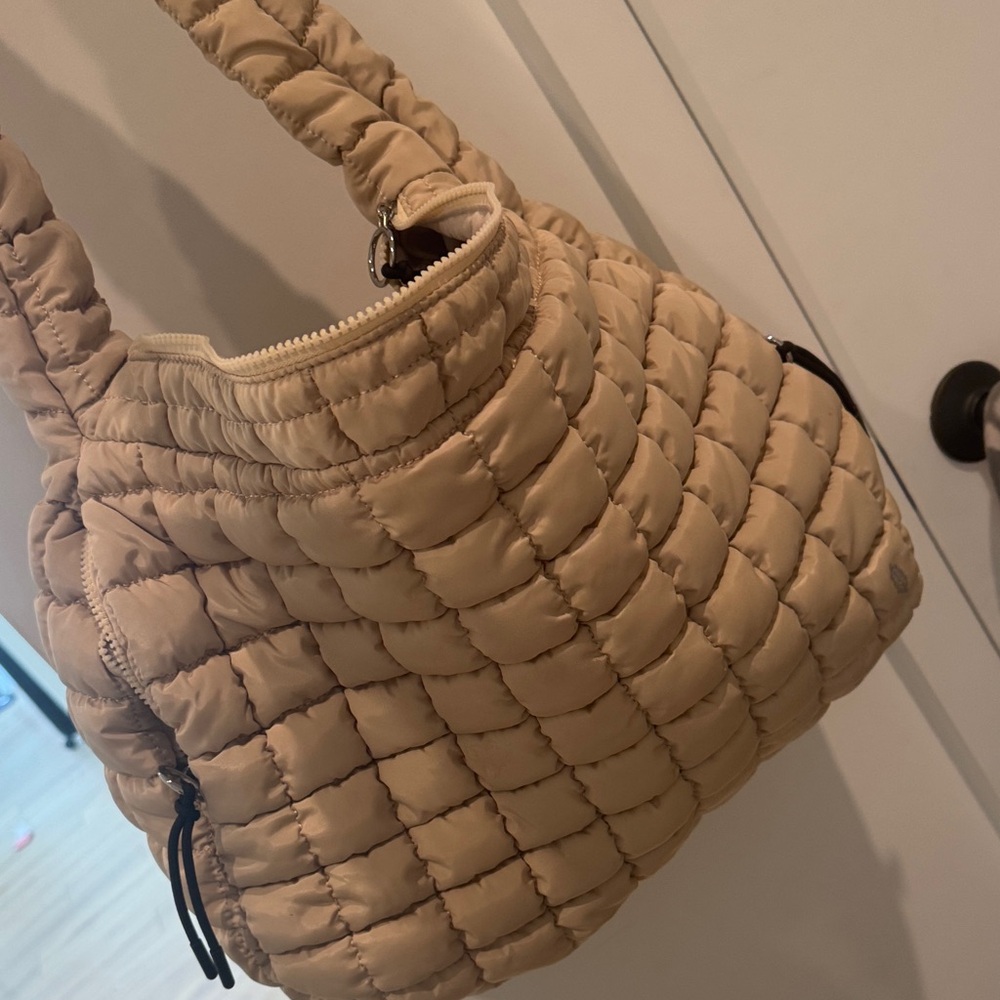 Free People Movement Bag - Picture 2 of 2